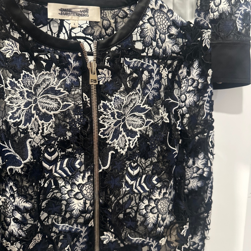 DVF